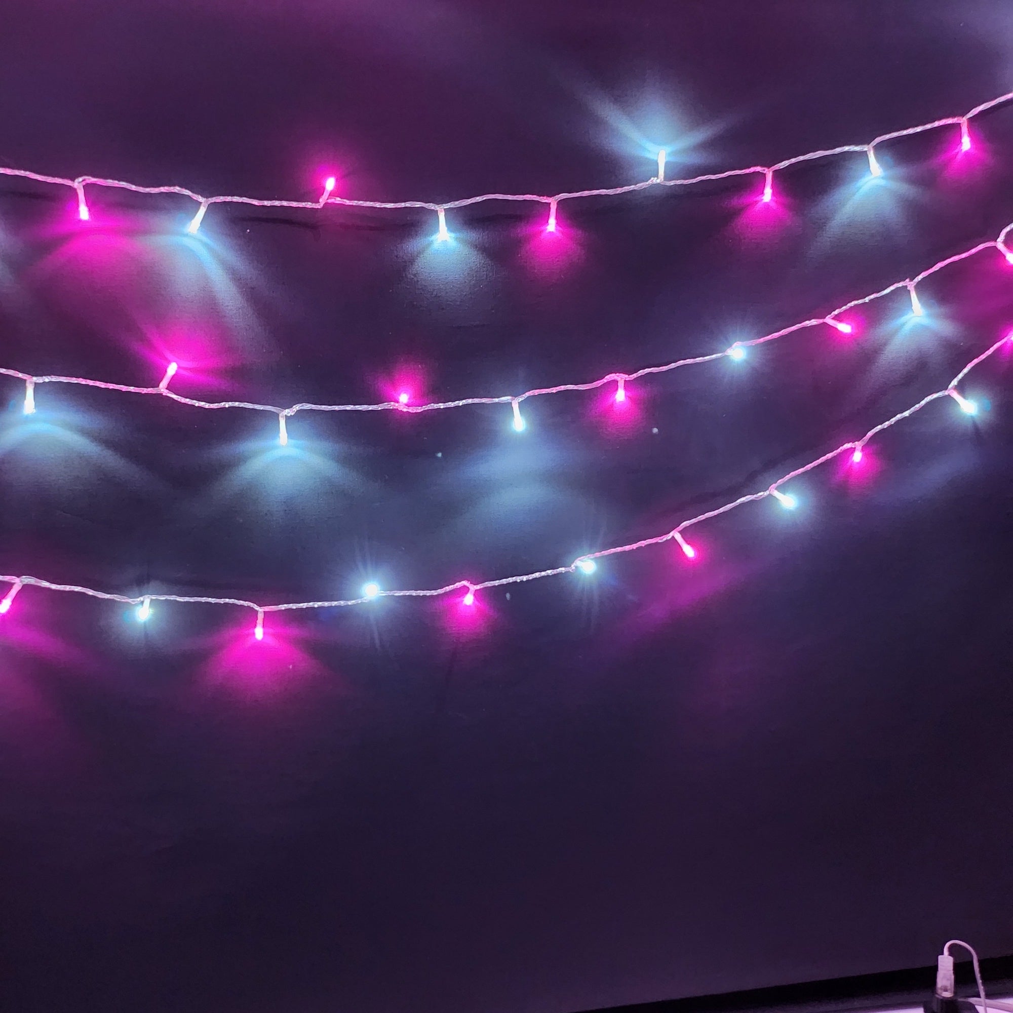 SG Safety Mark – 31V 10M 100 LED Fairy String Light, White & Pink, 8 Modes