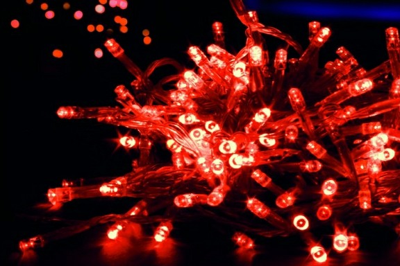 [ STARZ ] 10 Meter 100 Led Fairy String Light 8 Modes , RED , MEMORY