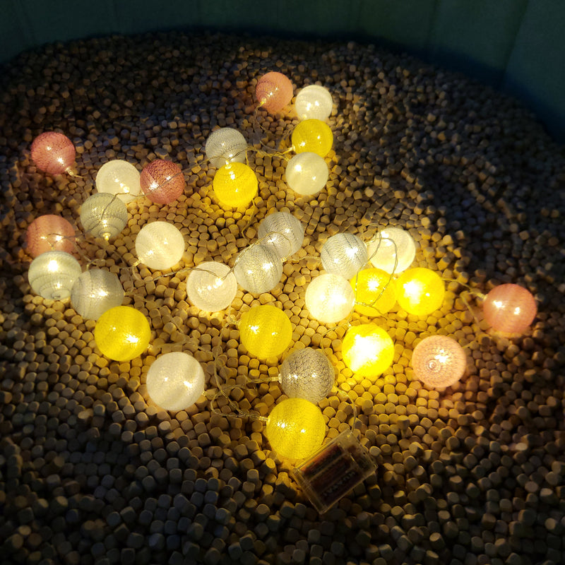 [ STARZ ] Battery Operated 4.5 Meter 30 Cotton Balls Fairy String Light , Warm
