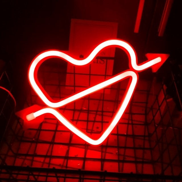 Heart Neon Light, Powered by USB / Battery Operated,Red